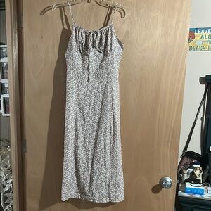 SHEIN Cream Ruched Sleeveless Midi Dress